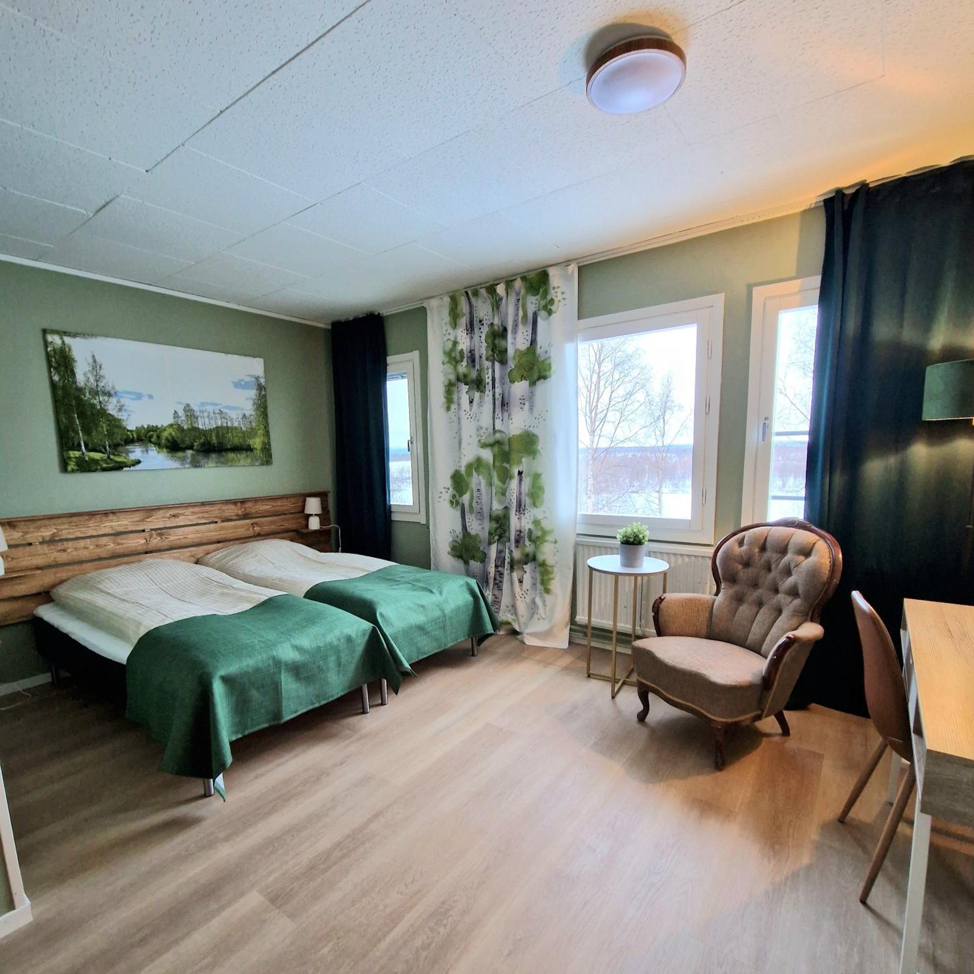 Karesuando Kuttainen Lodge מראה חיצוני תמונה